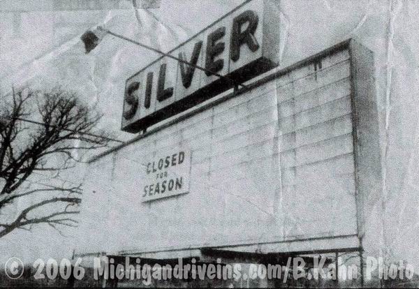 Silver Drive-In Theatre - SILVER MARQUEE MAY 1988 COURTESY BARNEY KAHN